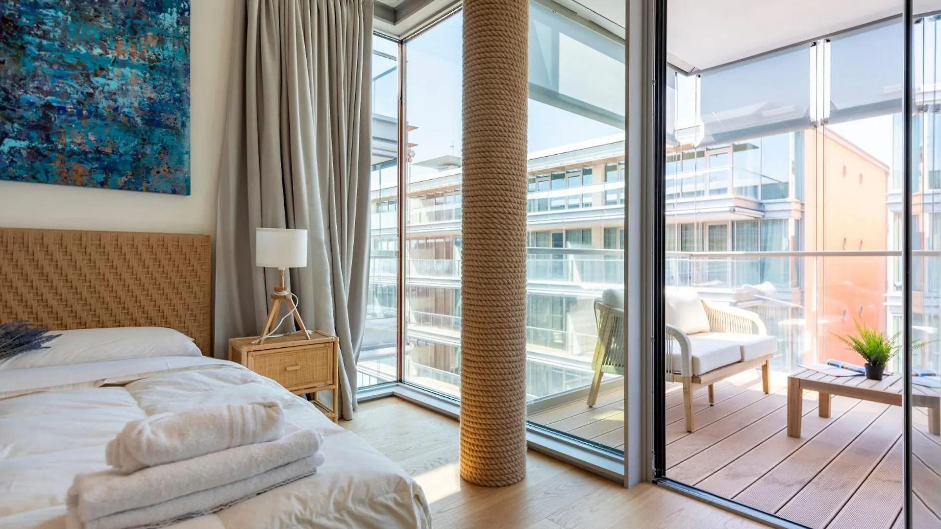 Sea View Apartment Genova Waterfront - Happy Rentals Italy